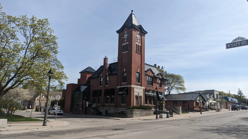 Elmira movers